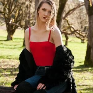 Meet your Posher, Destiny